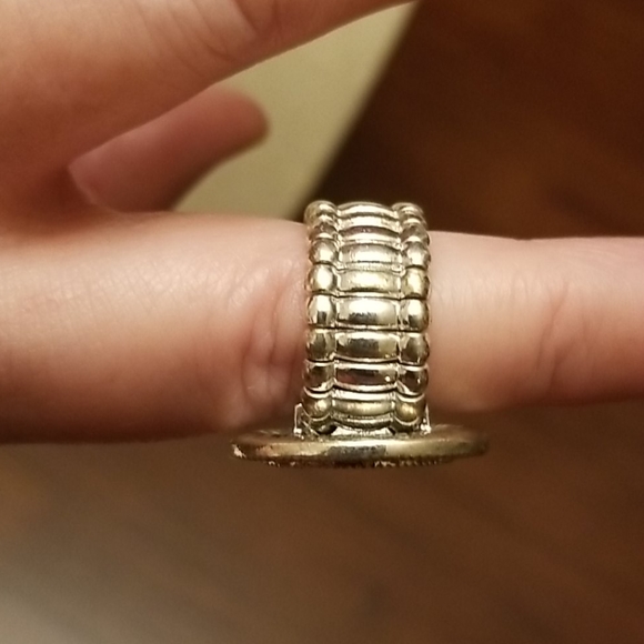 Baylor University Ring 🐻 - Picture 3 of 7